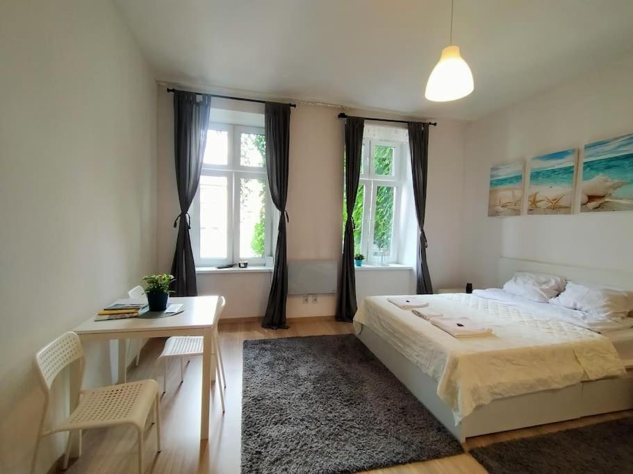 Bright Josefa Apartments For Two Krakow Luaran gambar